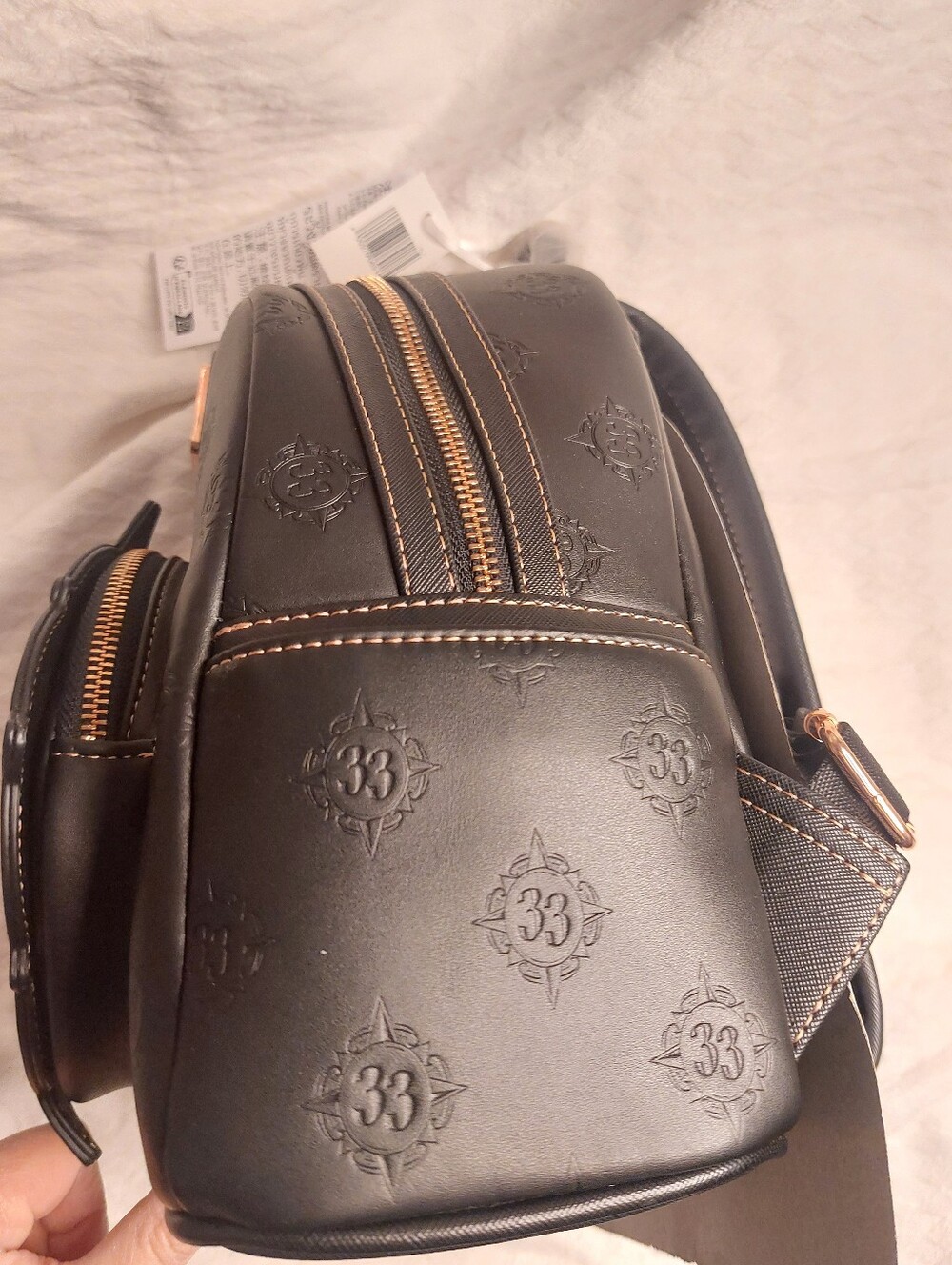 Disney Club 33 Exclusive Black Loungefly mini backpack Rare NEW - Picture 4 of 13